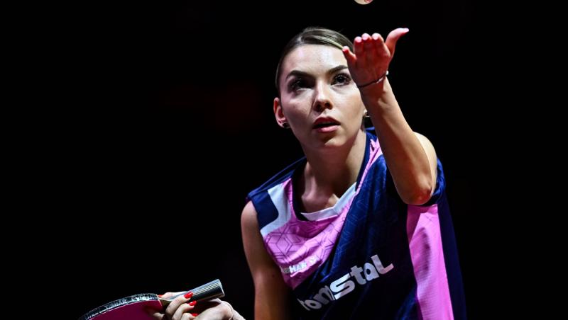 Bernadette Szocs, cum arată când renunță la echipamentul de meci în favoarea rochiilor elegante. Cele mai fine apariții