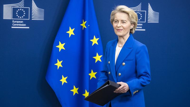 Primele imagini cu Ursula von der Leyen în România. Incidentul care a avut loc fix înainte de aterizarea aeronavei sale