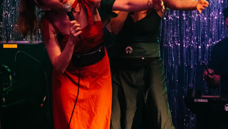 Asia Express sezonul 8, 14 septembrie 2025. Cine a câștigat prima amuletă din a doua etapă. Cum s-au descurcat echipele la karaoke