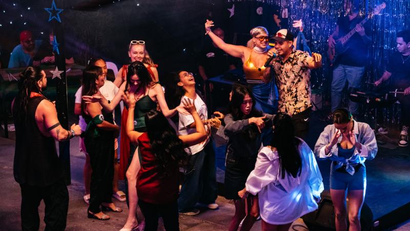 Asia Express sezonul 8, 14 septembrie 2025. Cine a câștigat prima amuletă din a doua etapă. Cum s-au descurcat echipele la karaoke