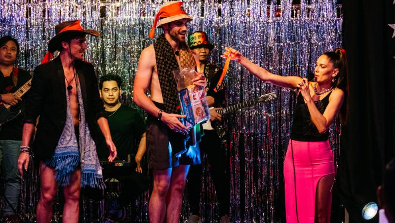 Asia Express sezonul 8, 14 septembrie 2025. Cine a câștigat prima amuletă din a doua etapă. Cum s-au descurcat echipele la karaoke