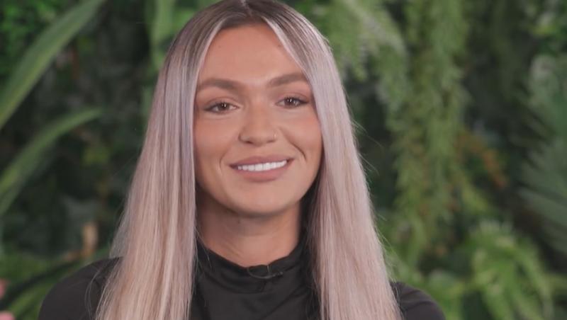 Interviurile Insula Iubirii, sezonul 9. Ce i-a spus mama Ellei Vișan când a văzut imaginile intime cu ea și Teo din baie