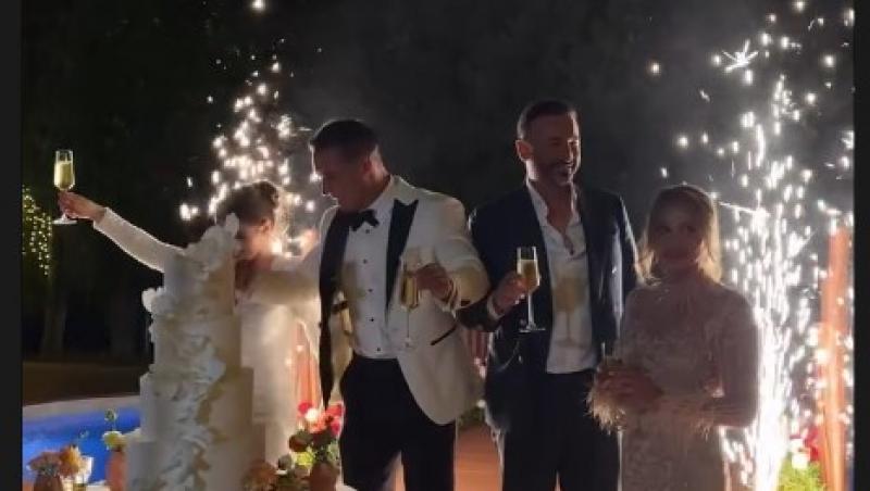 Fiica lui Mugur Mihăescu s-a căsătorit. Ce ținută demnă de covorul roșu a îmbrăcat soacra mică