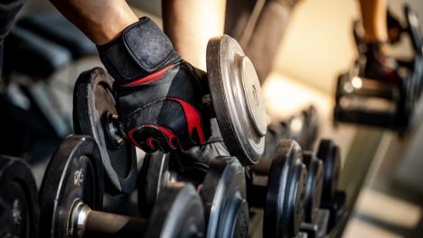 Aspecte mai puțin cunoscute care pot influența masa musculară. Ce-ți poate afecta dezvoltarea mușchilor