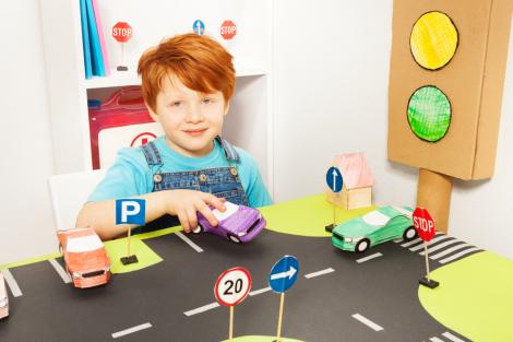 Reguli de trafic și circulație pe care trebuie să le știe orice copil, în funcție de vârstă