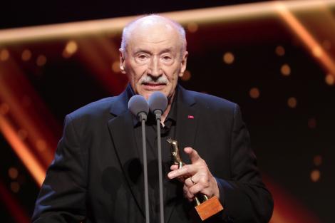 Victor Rebengiuc se retrage din lumina reflectoarelor. Ce pensie primește marele actor: „Pe mine nu mă cheamă Beligan”