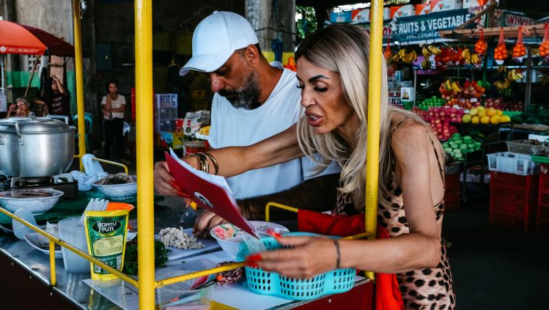 Asia Express sezonul 8, 16 septembrie 2025. Cum s-au descurcat perechile să gătească ciorbă rădăuțeană: „N-am făcut în viața mea”