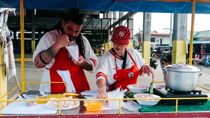 Asia Express sezonul 8, 16 septembrie 2025. Cum s-au descurcat perechile să gătească ciorbă rădăuțeană: „N-am făcut în viața mea”