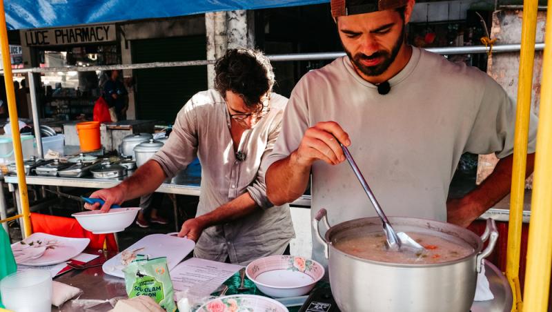 Asia Express sezonul 8, 16 septembrie 2025. Cum s-au descurcat perechile să gătească ciorbă rădăuțeană: „N-am făcut în viața mea”