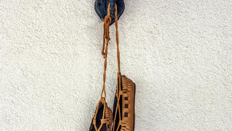 Portul românesc, din nou copiat de o casă de modă celebră: „Foarte similari, din multe puncte de vedere”