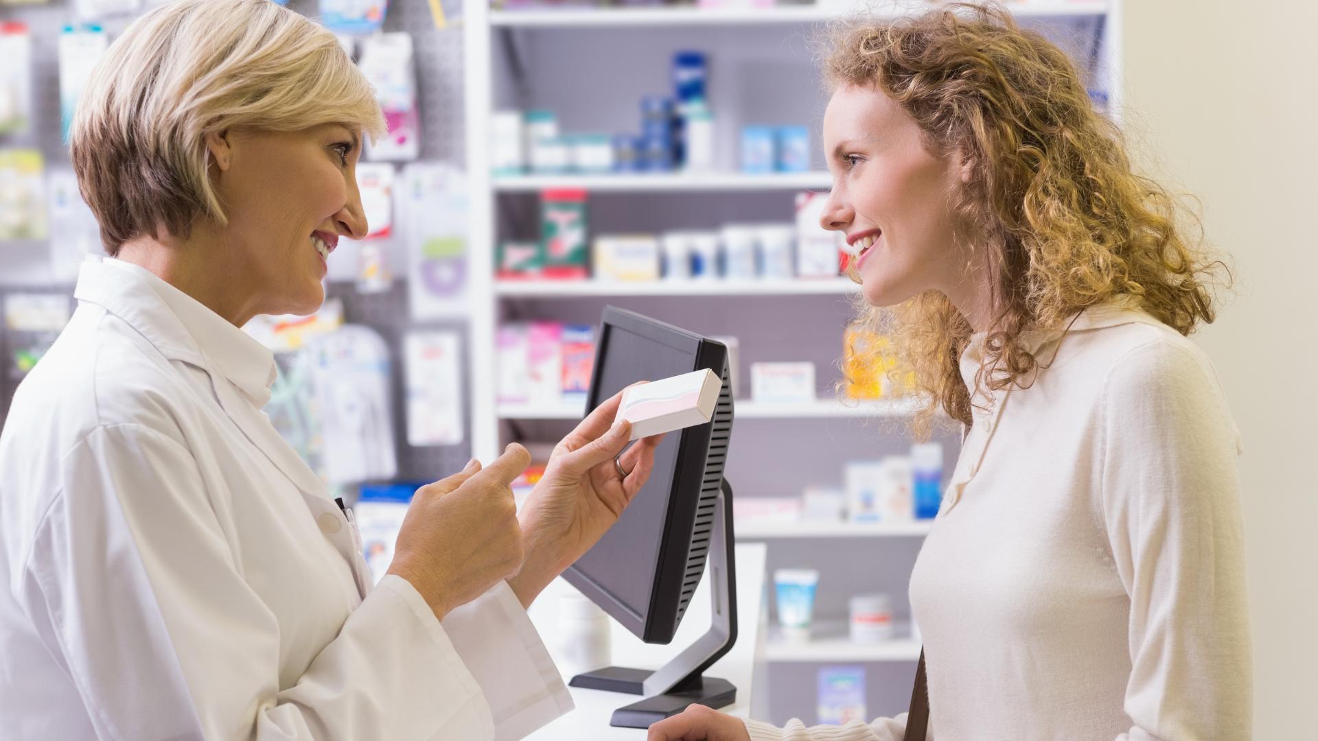 (P) Cum alegi o farmacie de încredere, în România, în 2025