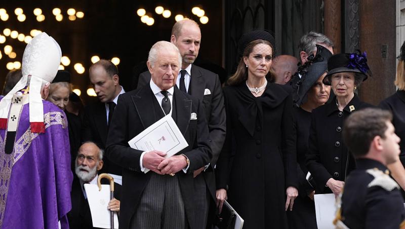 Kate Middleton, din nou în doliu. Ce mesaj subtil a transmis prin intermediul bijuteriilor alese