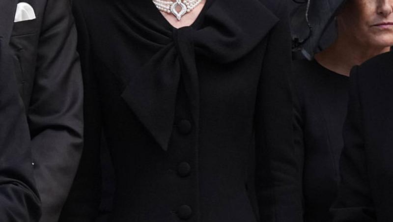 Kate Middleton, din nou în doliu. Ce mesaj subtil a transmis prin intermediul bijuteriilor alese