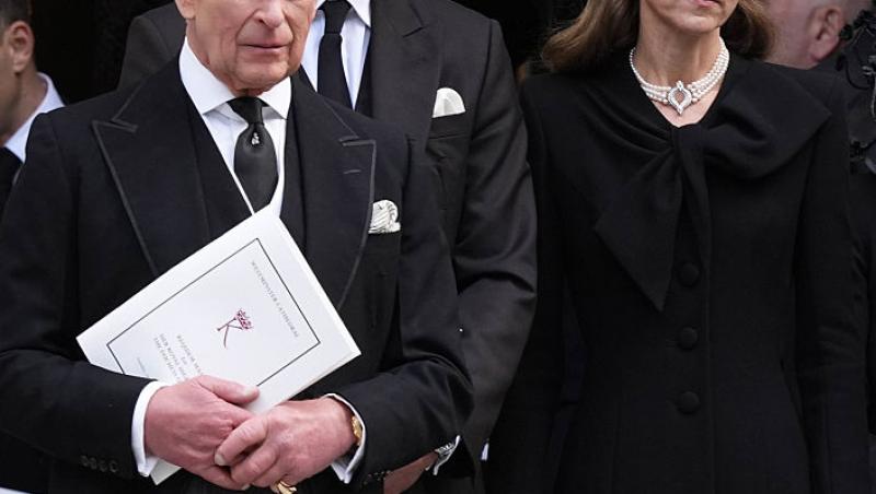 Kate Middleton, din nou în doliu. Ce mesaj subtil a transmis prin intermediul bijuteriilor alese