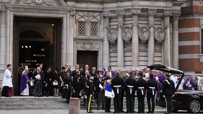 Kate Middleton, din nou în doliu. Ce mesaj subtil a transmis prin intermediul bijuteriilor alese