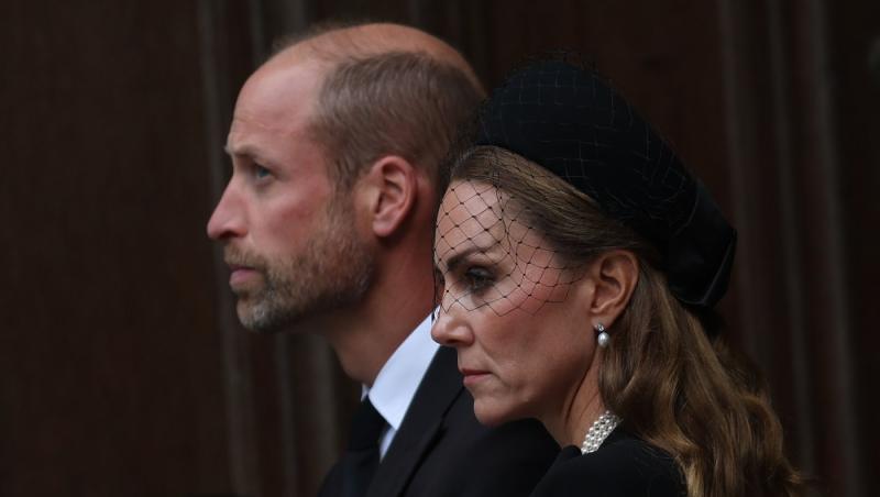 Kate Middleton, din nou în doliu. Ce mesaj subtil a transmis prin intermediul bijuteriilor alese