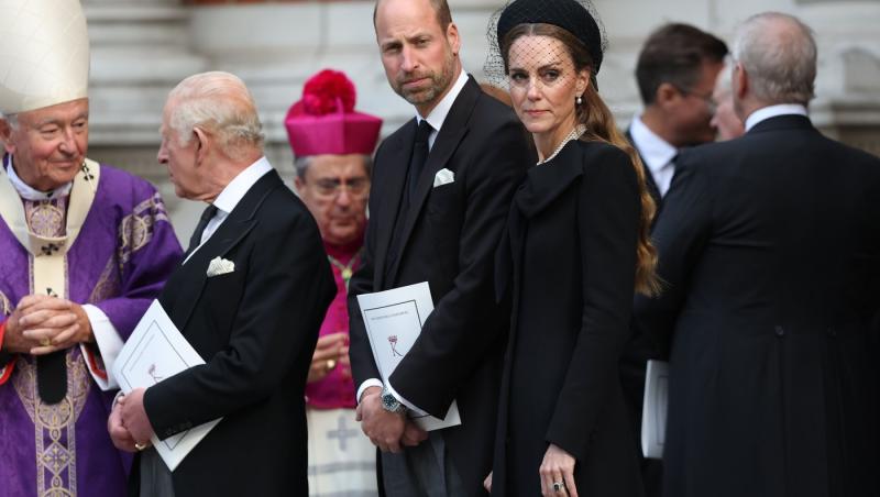 Kate Middleton, din nou în doliu. Ce mesaj subtil a transmis prin intermediul bijuteriilor alese