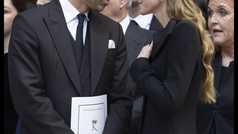 Kate Middleton, din nou în doliu. Ce mesaj subtil a transmis prin intermediul bijuteriilor alese