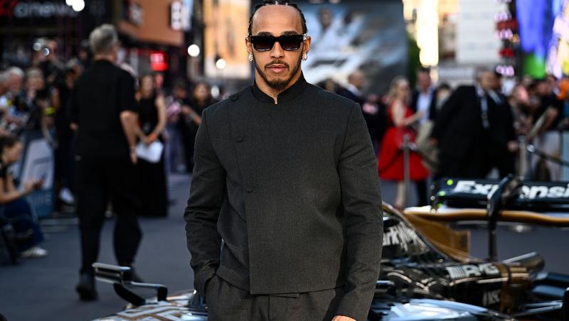 Cine este femeia alături de care a fost surprins Lewis Hamilton. Cei doi au ieșit la plimbare într-un bolid de 2 miloane de dolari