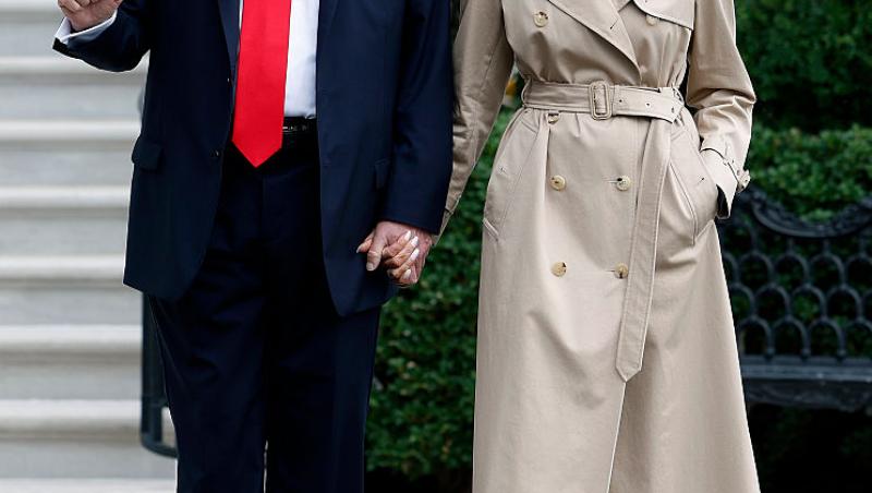 Melania și Donald Trump nu au făcut reverența în fața suveranilor Marii Britanii. De ce cuplul prezidențial a încălcat protocolul