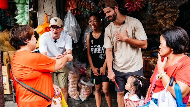 Anda Adam și soțul ei, Joseph, au fost salvați aseară de la eliminare în Asia Express. Reality show-ul, lider detașat de audiență