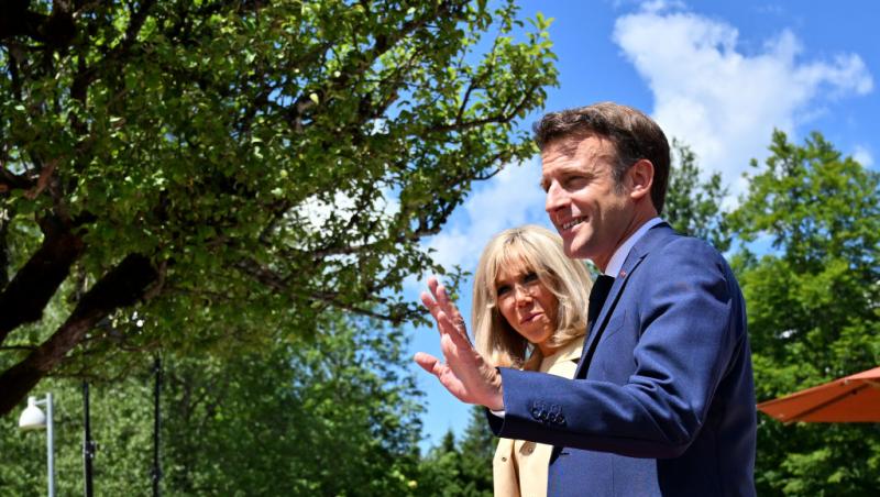 Continuă procesul lui Brigitte Macron împotriva femeilor care susțin că e bărbat. Cum se apără Prima Doamnă a Franței
