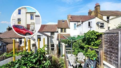 Cum arată locuința de doar 2 metri lățime. Se vinde cu peste 100.000 de dolari | FOTO