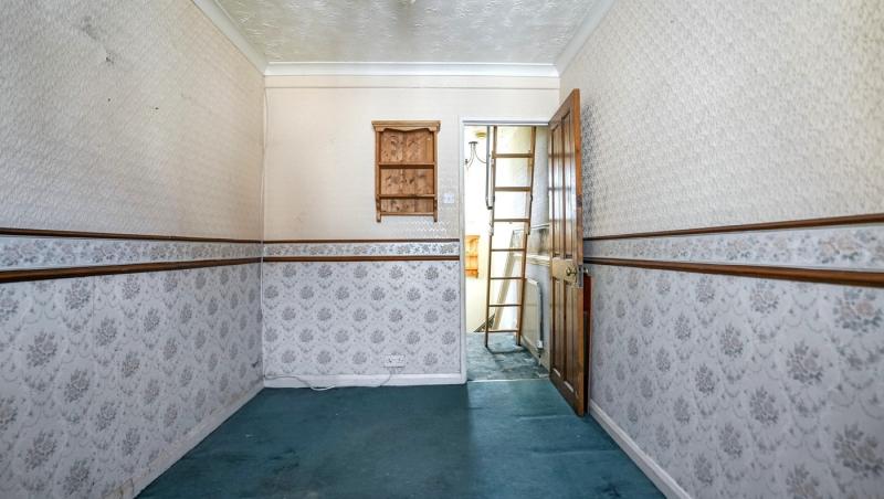 Cum arată locuința de doar 2 metri lățime. Se vinde cu peste 100.000 de dolari | FOTO