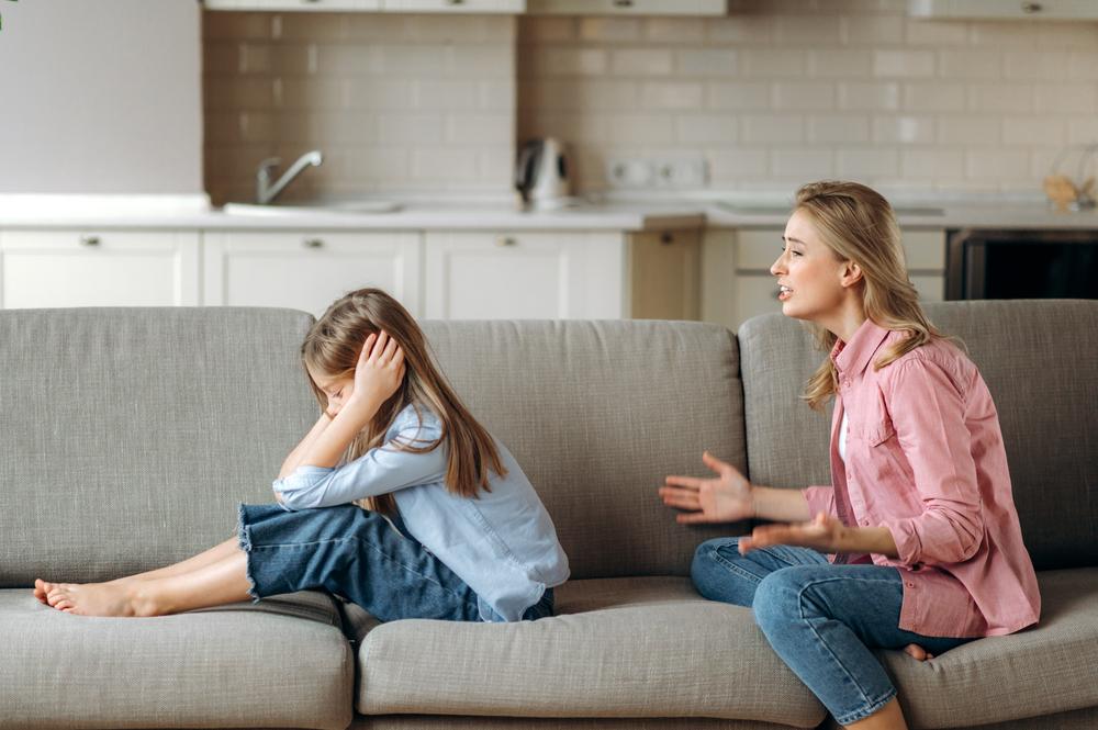 Ce efecte poate avea hărțuirea verbală asupra copiilor. Rezultatele unui nou studiu sunt șocante