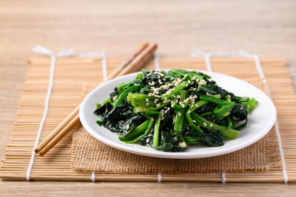 Sigeumchi Namul este un fel de mâncare tradițional coreean
