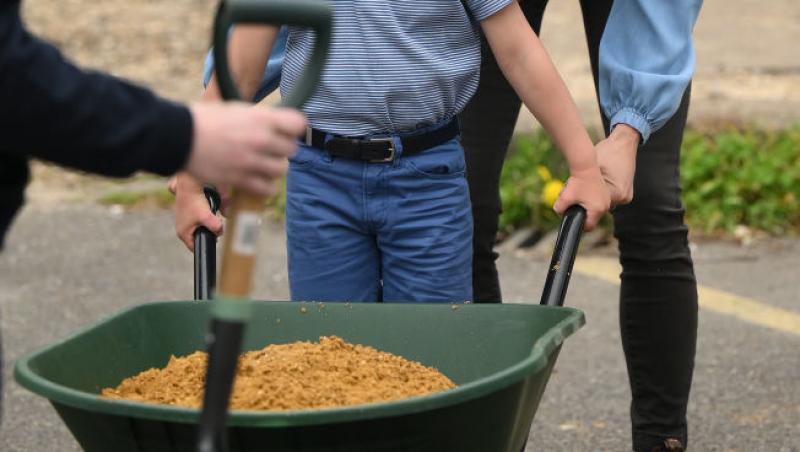 Kate Middleton a dezvăluit noua ”obsesie” a mezinului său. Ce colecționează Prințul Louis, dându-le bătăi de cap părinților