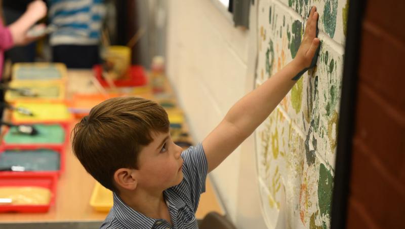 Kate Middleton a dezvăluit noua ”obsesie” a mezinului său. Ce colecționează Prințul Louis, dându-le bătăi de cap părinților