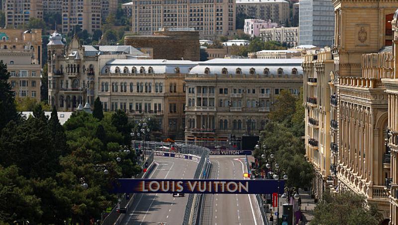 Vezi acum calificările din Formula 1™ pentru Marele Premiu al Azerbaijanului. Lupta pentru pole e LIVE în AntenaPLAY și Antena3CNN