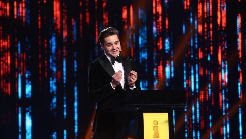 Selly și iubita lui au sărbătorit 7 ani de relație! Cum arătau ei la început și ce au transmis