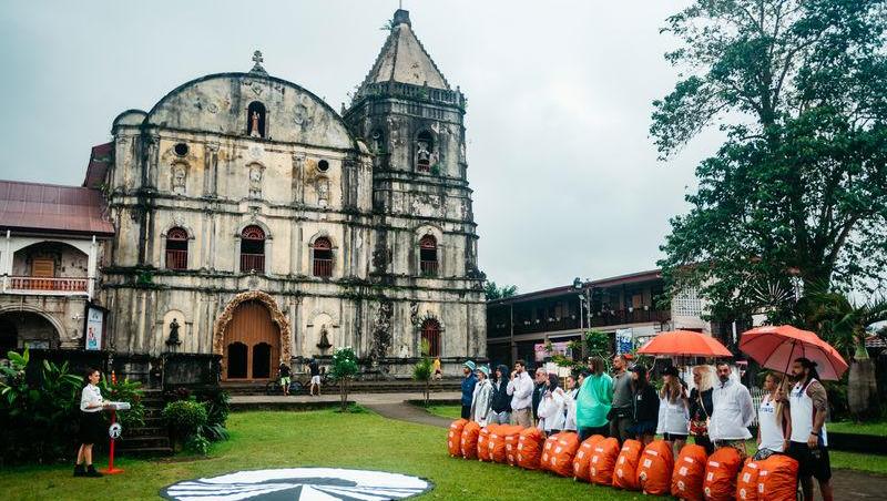 Interviu cu Raluca Bădulescu și Florin Stamin. Ce spun cei doi concurenți Asia Express despre cumetriile de pe Drumul Eroilor