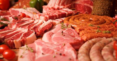 Tipuri de carne care cresc riscul de cancer la colon