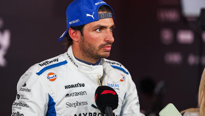 Carlos Sainz, gest de milioane pentru o fetiță. Cum a reacționat micuța când a văzut că pilotul și-a ținut promisiunea în Baku