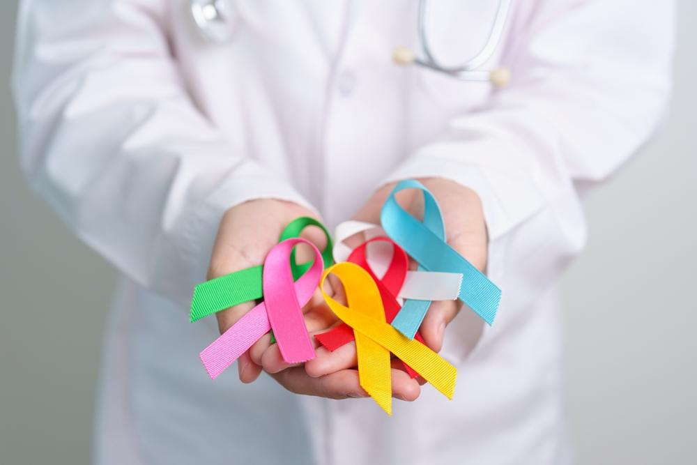 Top 5 cele mai frecvente tipuri de cancer din România și simptomele lor