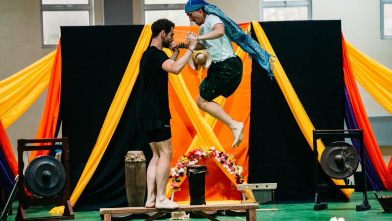 Asia Express sezonul 8, 23 septembrie 2025. Ce echipă a câștigat imunitatea din Manila și cine s-a luptat pentru o nouă amuletă