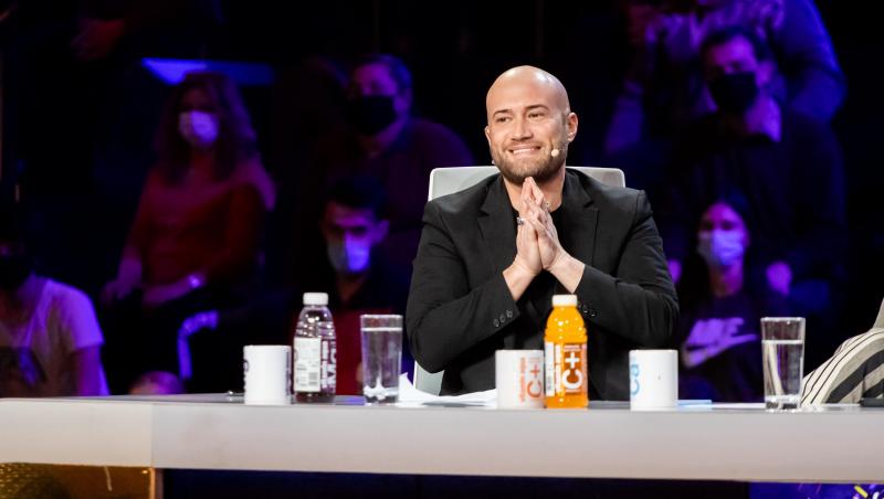 De câți ani nu a mai ieșit Mihai Bendeac la o întâlnire romantică. Care este motivul: „Anul acesta mi-am propus...”