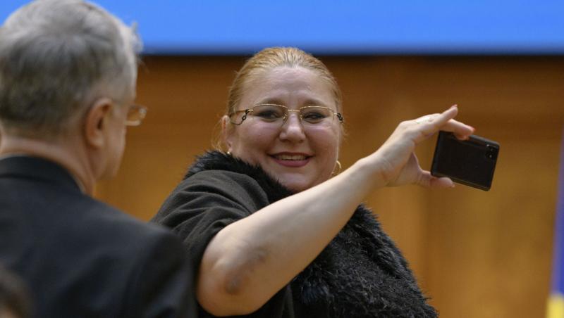 Diana Șoșoacă, acuzată pentru 11 infracțiuni. Parchetul General cere ridicarea imunității de europarlamentar
