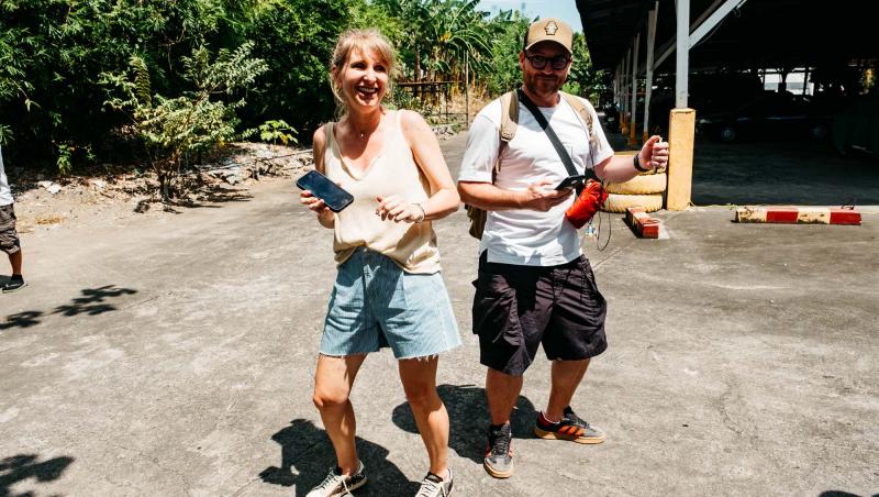 Asia Express sezonul 8, 24 septembrie 2025. Ce echipă a părăsit aventura de pe Drumul Eroilor. Medalia roșie a stârnit lacrimi