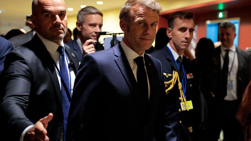 Emmanuel Macron, blocat de coloana oficială a lui Donald Trump. Cum a reacționat președintele francez | VIDEO