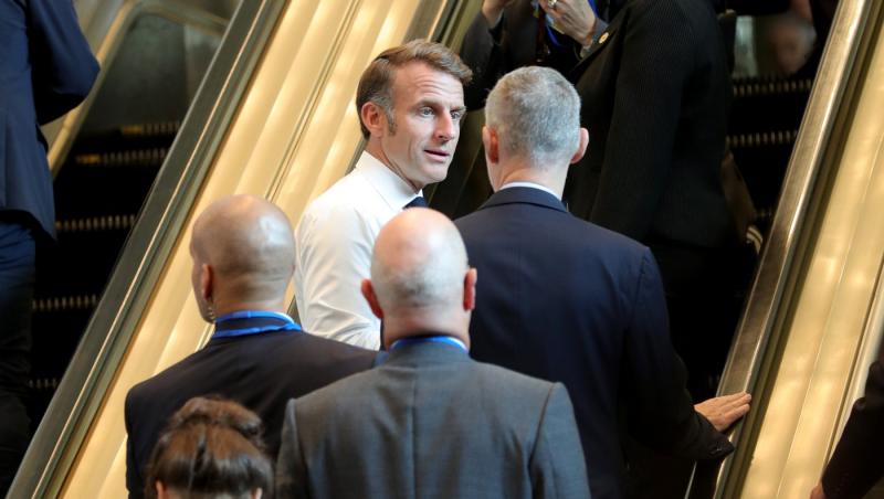 Emmanuel Macron, blocat de coloana oficială a lui Donald Trump. Cum a reacționat președintele francez | VIDEO