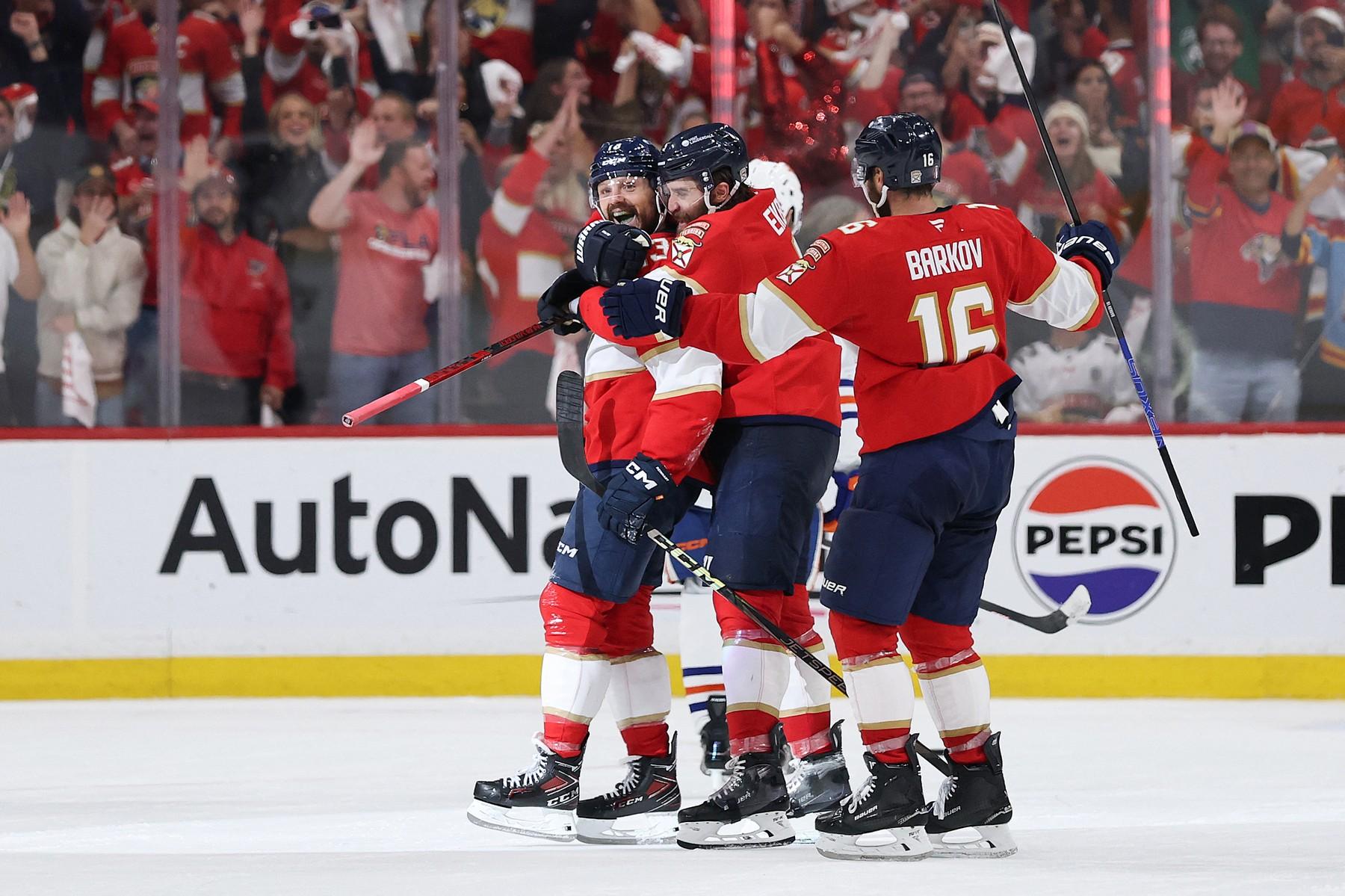 Sezonul 2025-2026 din NHL se vede exclusiv în AntenaPLAY. Care este programul meciurilor din luna octombrie