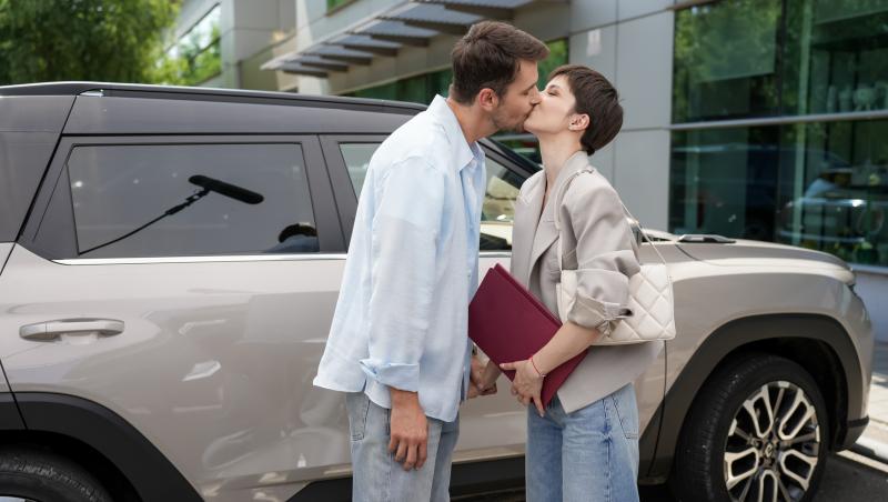 Ana, Mi-ai fost scrisă în ADN, 25 septembrie 2025. Basty află că bebelușul Sandrei nu este al lui, iar Ana se angajează