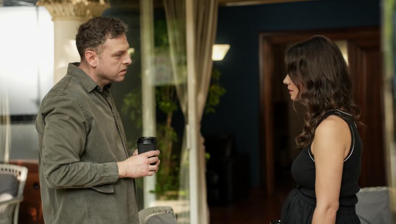 Ana, Mi-ai fost scrisă în ADN, 25 septembrie 2025. Basty află că bebelușul Sandrei nu este al lui, iar Ana se angajează