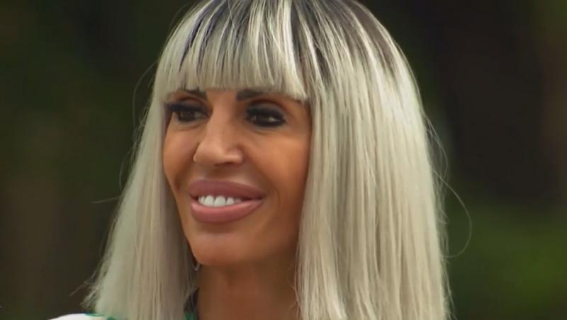 Legătura mai puțin știută dintre Raluca Bădulescu și Adi Minune. Ce a dezvăluit concurenta Asia Express despre îndrăgitul cântăreț