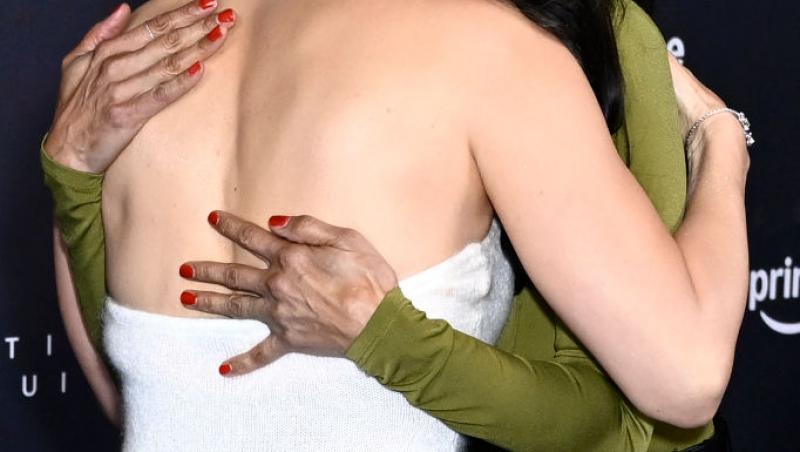 Chiar dacă nu îi vezi fața, sigur o recunoști dupa posterior. Cum a fost surprinsă într-o zi normală din viața ei