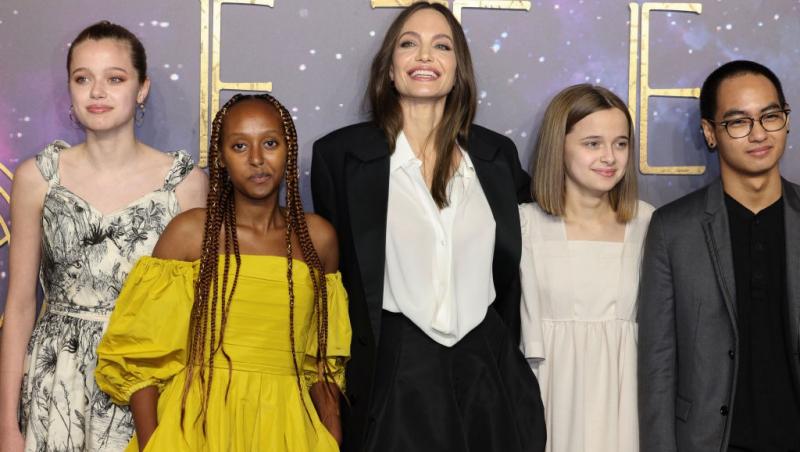 Angelina Jolie alături de copiii ei